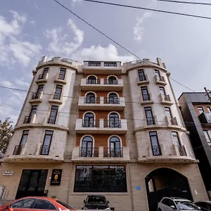 Highgarden **** Tbilisi